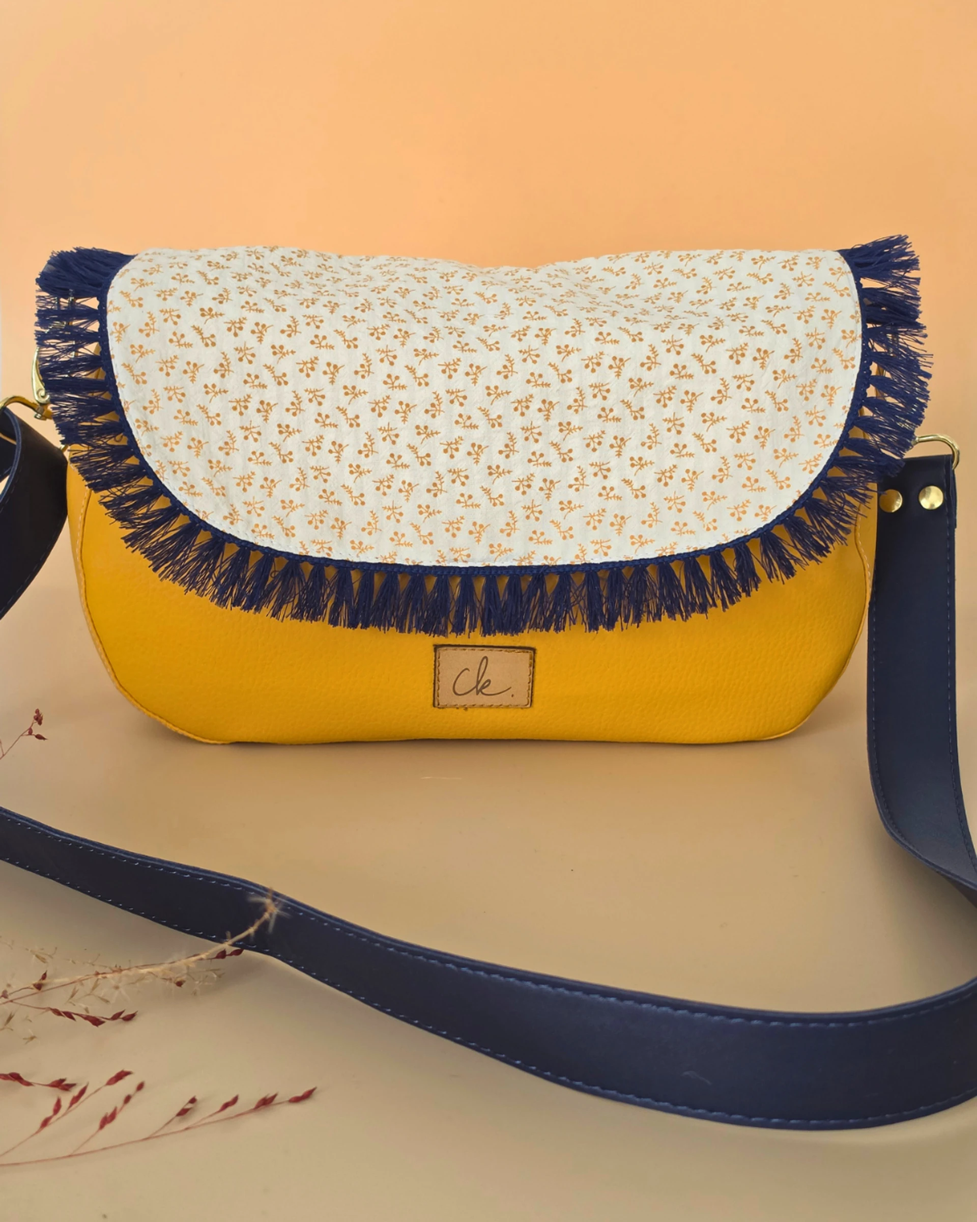 Mini epona mimosa Mini epona mimosa