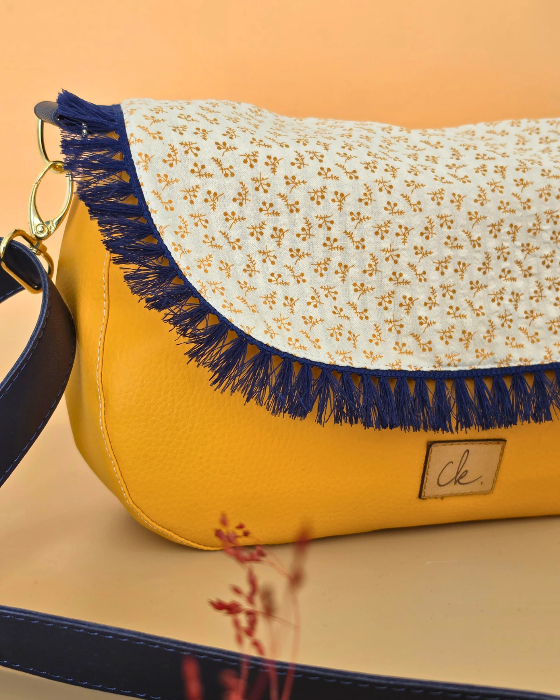 Mini epona mimosa Mini epona mimosa