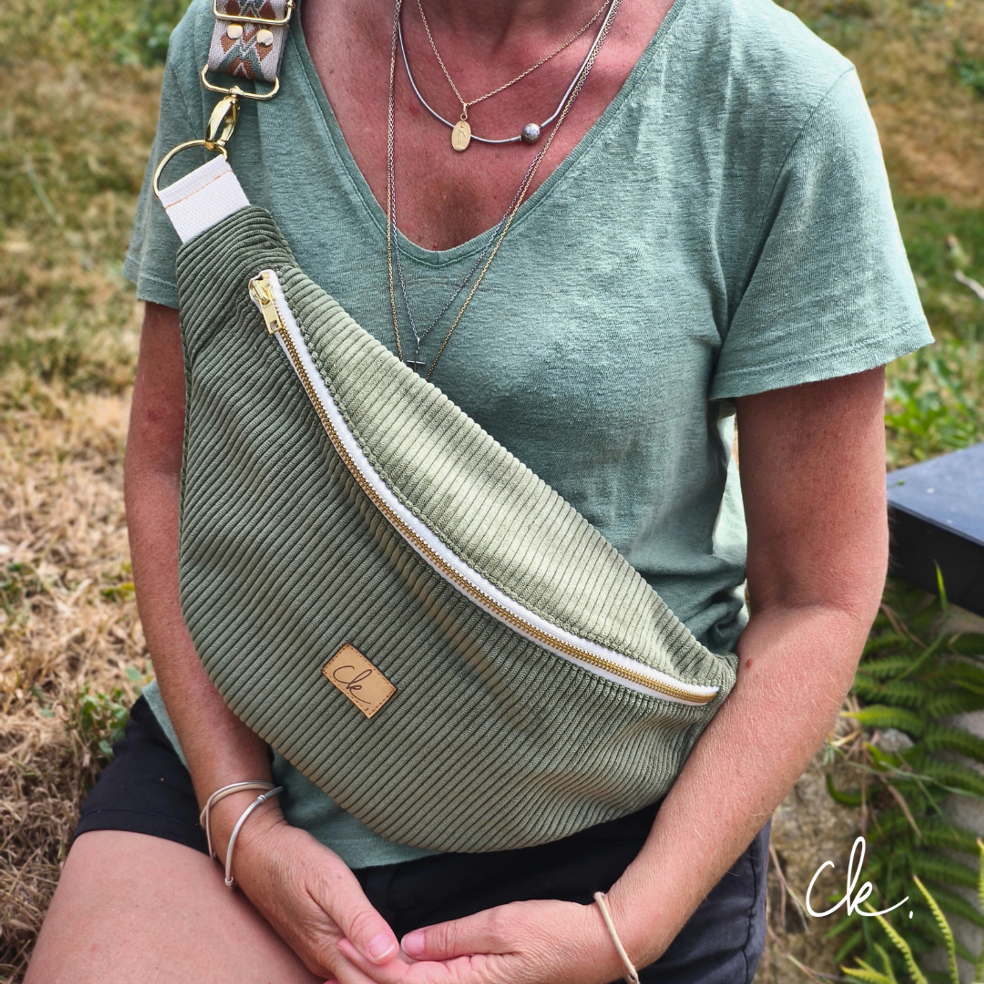 banane brigid kaki L