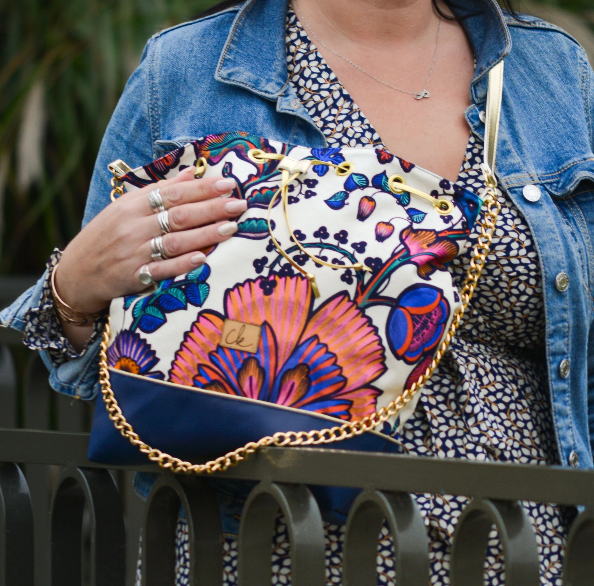 Seau Acionna Seau Acionna